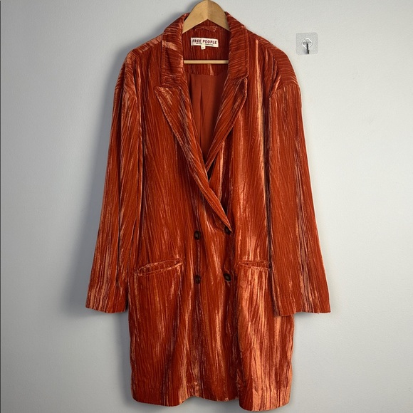 NWOT Free People Daria Crinkle Velvet Long Blazer XL Cinnamon Slouchy Oversized - Picture 2 of 16